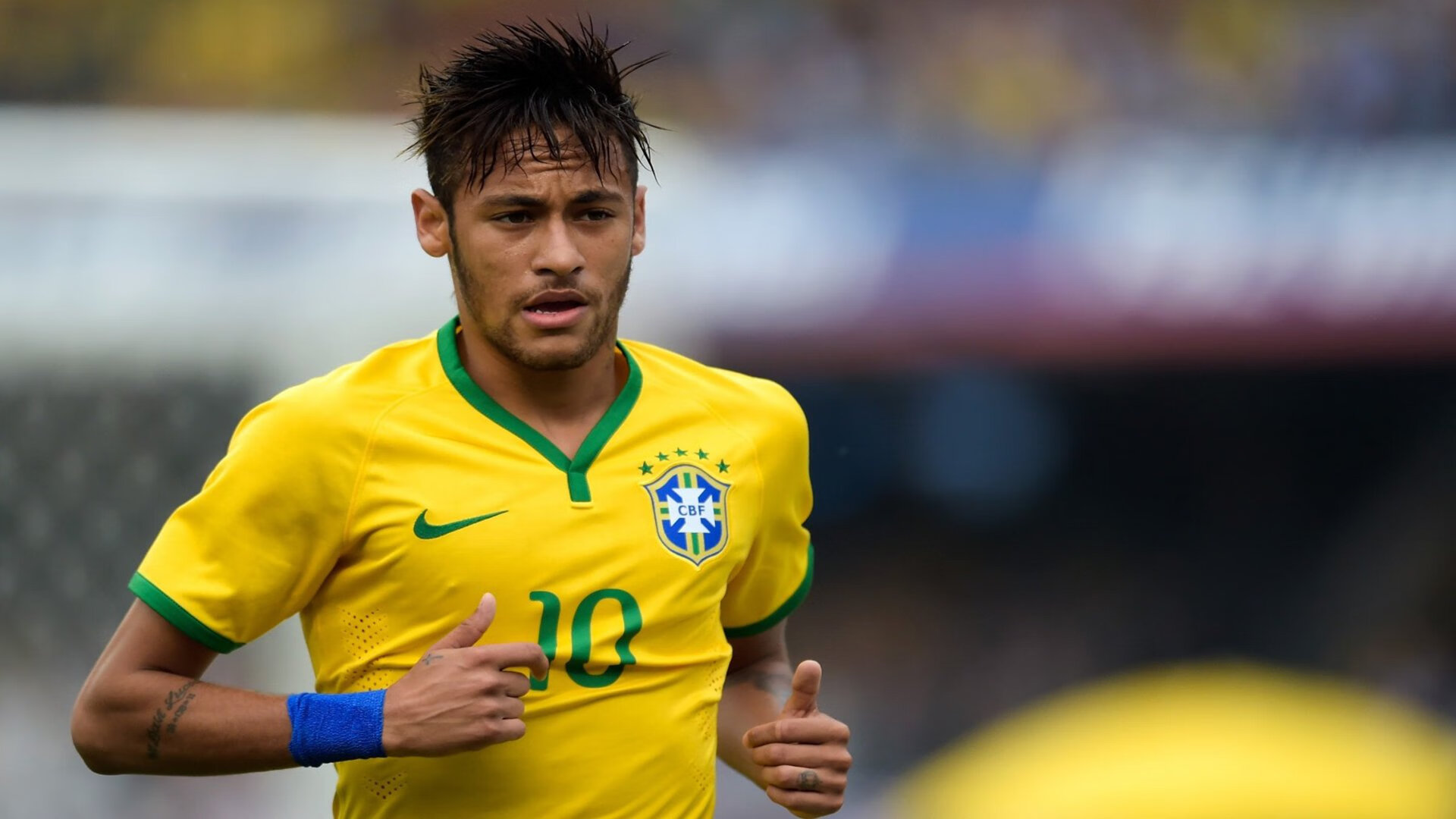 中国足球俱乐部强化青年球员竞技状态管理，足球青训人才